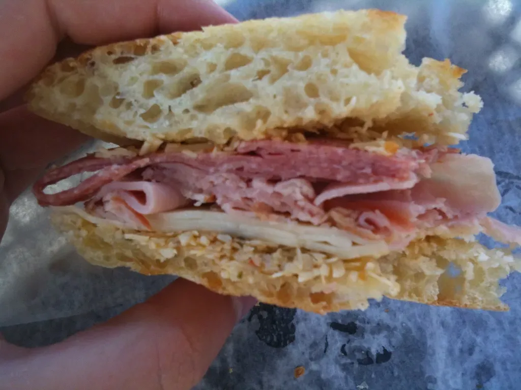 Louisiana's Muffuletta (Image Credits: Flickr)