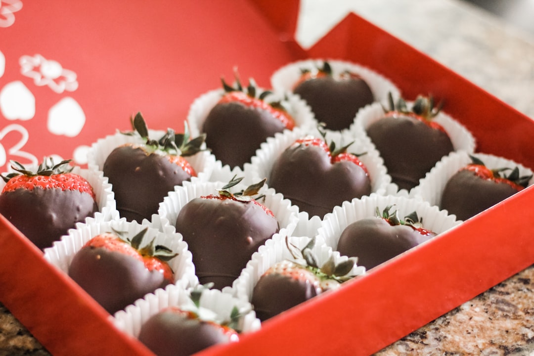 Dark Chocolate-Dipped Strawberries with Sea Salt (image credits: unsplash)