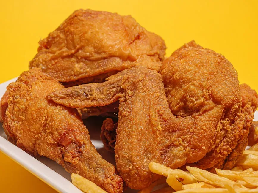 3. Fried Chicken: Crispy, Golden, and Going Nowhere (Image Credits: Pexels)