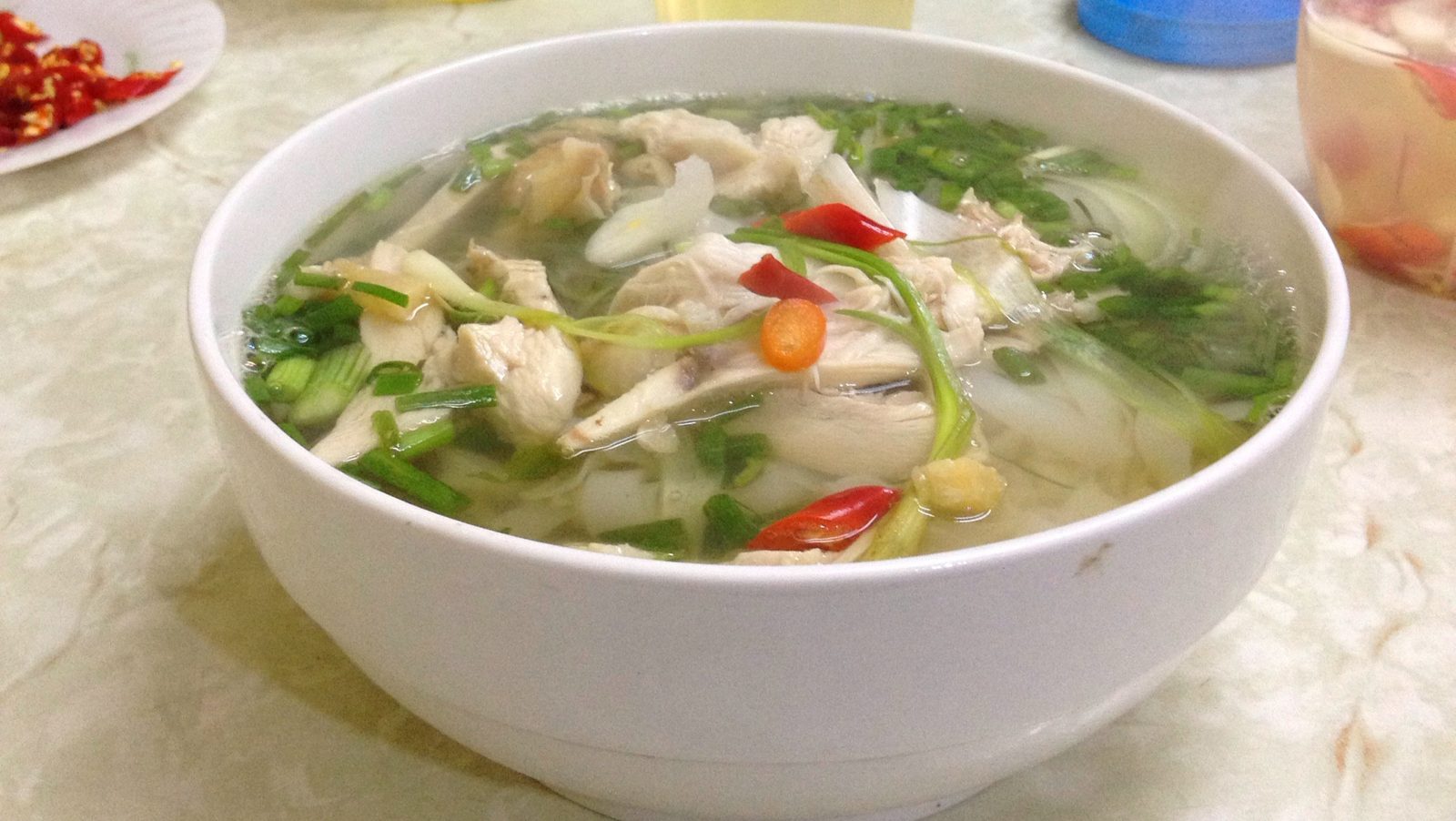 2. Vietnamese Pho (Image Credits: Wikimedia)