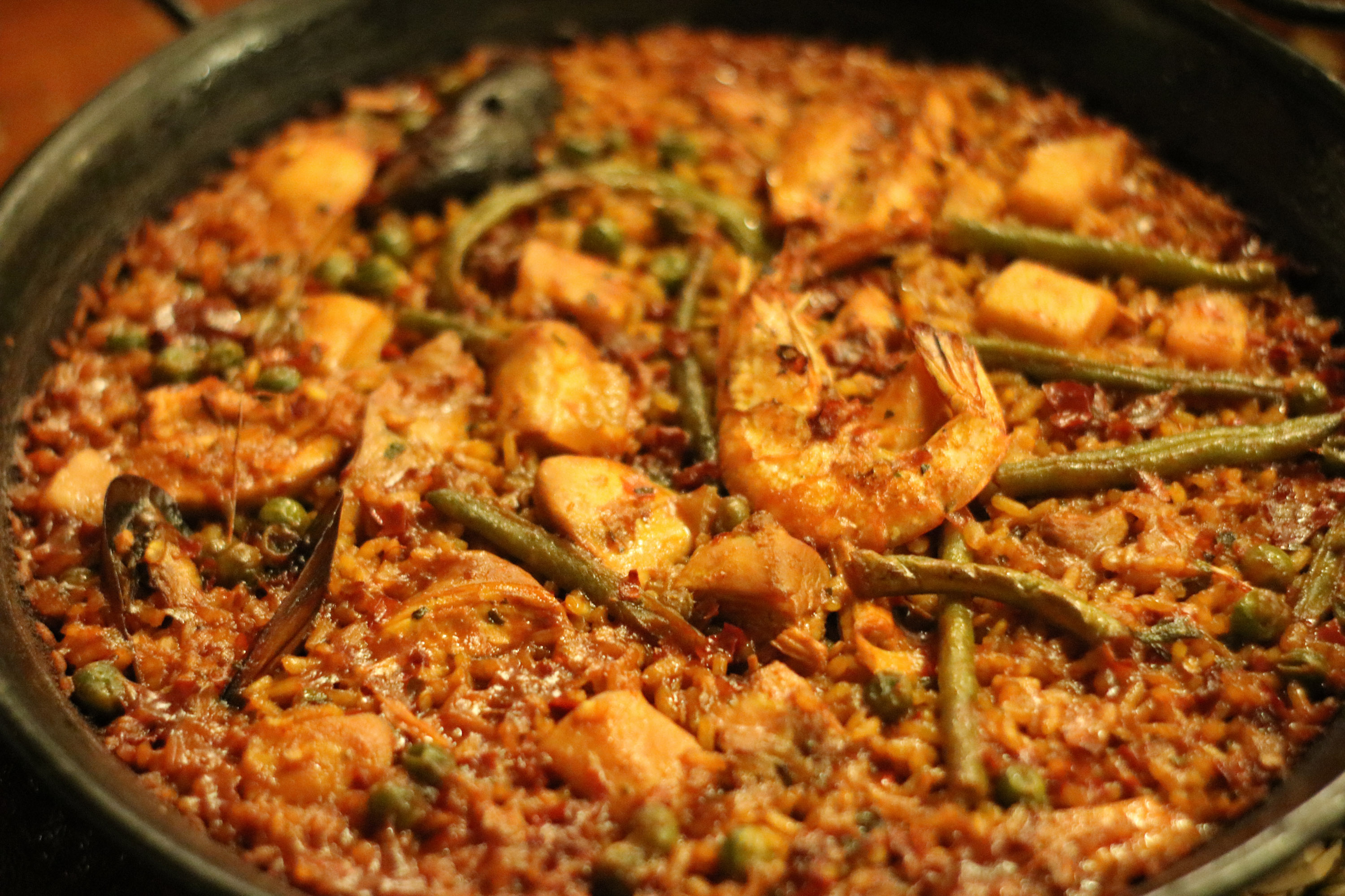 6. Spanish Paella (image credits: wikimedia)