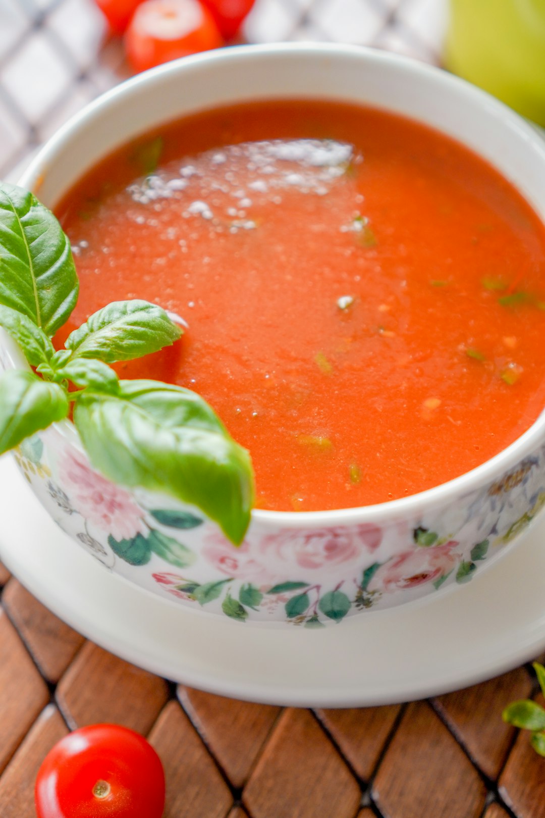 Tomato and Basil Soup (image credits: unsplash)