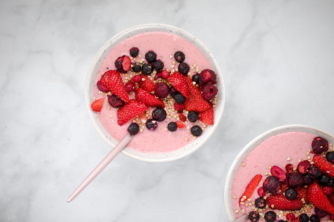 Berry Bliss Bowls That Taste Like Summer (image credits: unsplash)