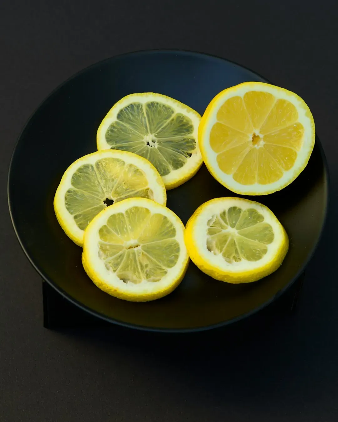 Acidity Brightens Everything It Touches (Image Credits: Unsplash)