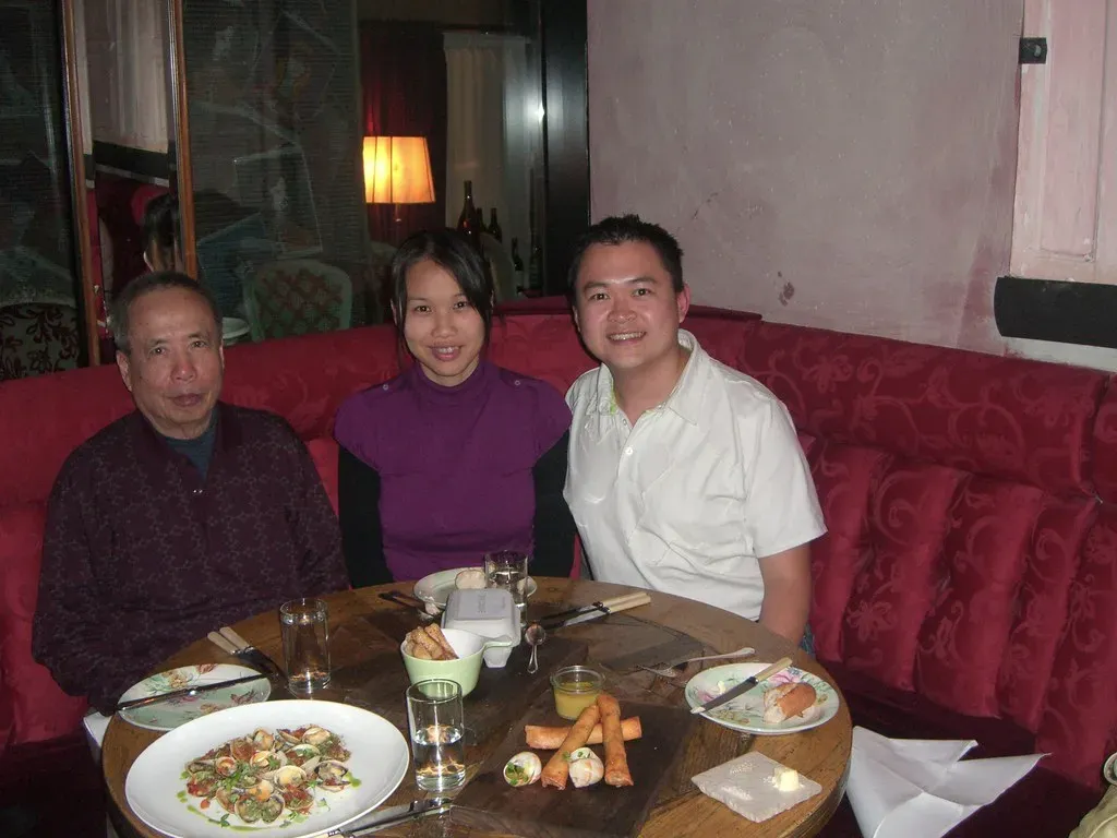 9. Staying at the Table for Hours After the Meal Is Done (avlxyz, Flickr, CC BY-SA 2.0)