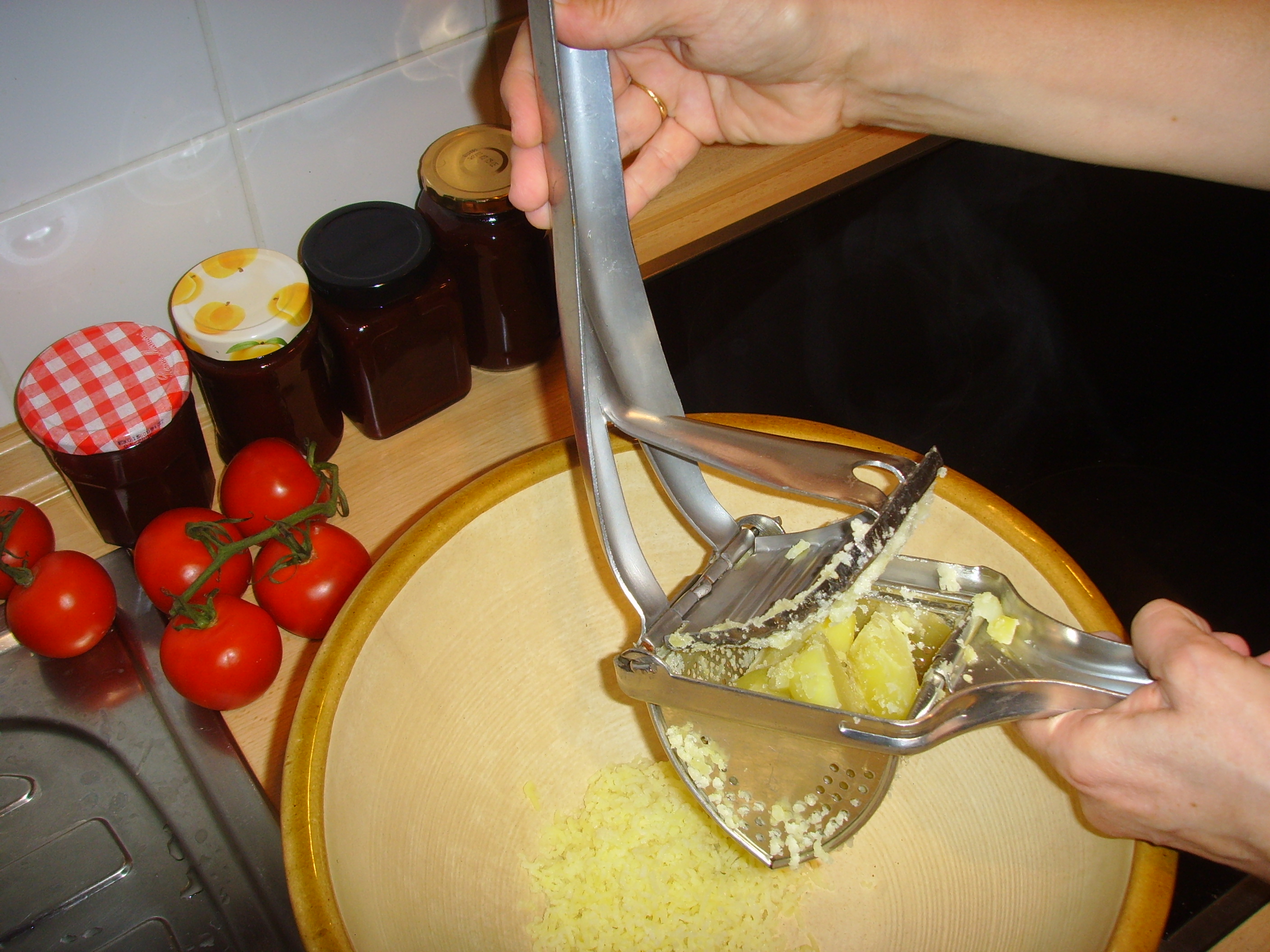 The Impact of Mixing Tools (image credits: wikimedia)