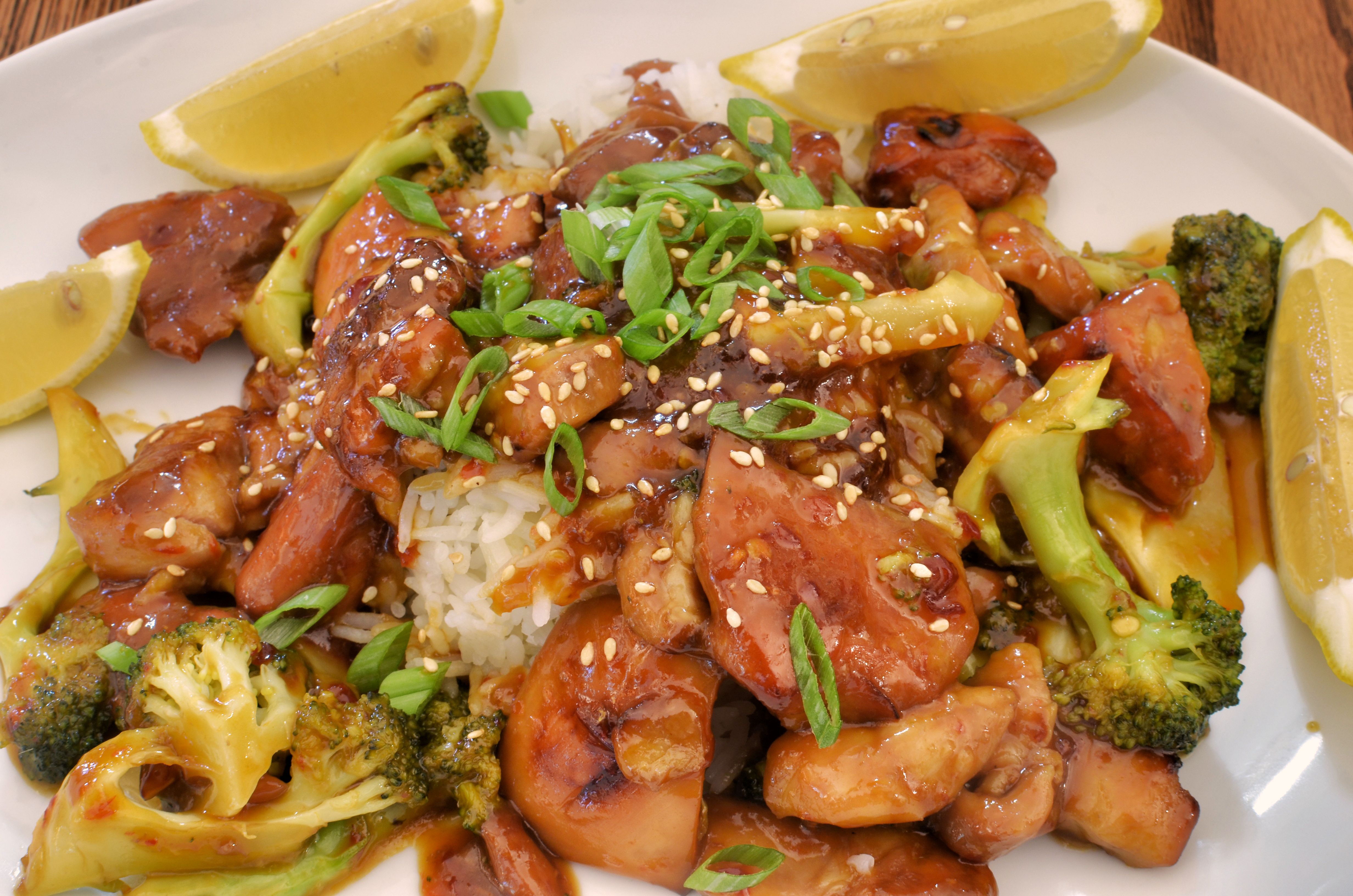 One-Pan Lemon Garlic Chicken (image credits: wikimedia)
