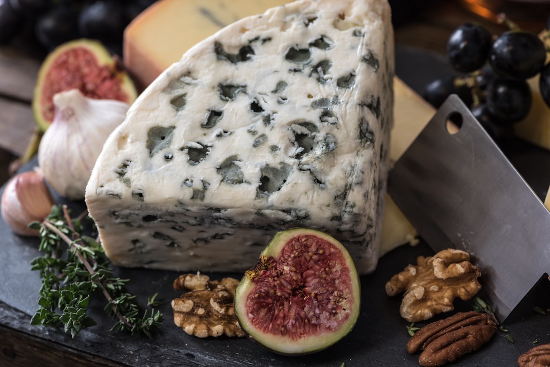 French Cheese: Delicacies Facing Uncertain Borders (image credits: unsplash)