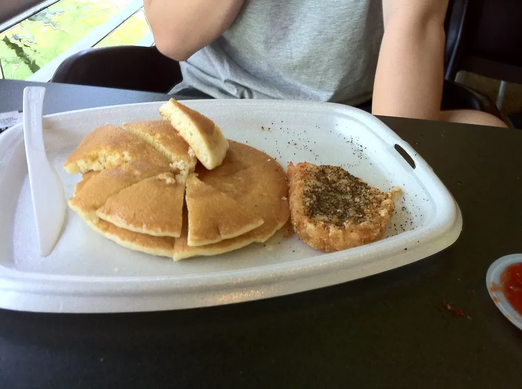 3. McDonald's Hash Browns: A Tiny Potato Puck With a Big Price Tag (jonolist, Flickr, CC BY-SA 2.0)