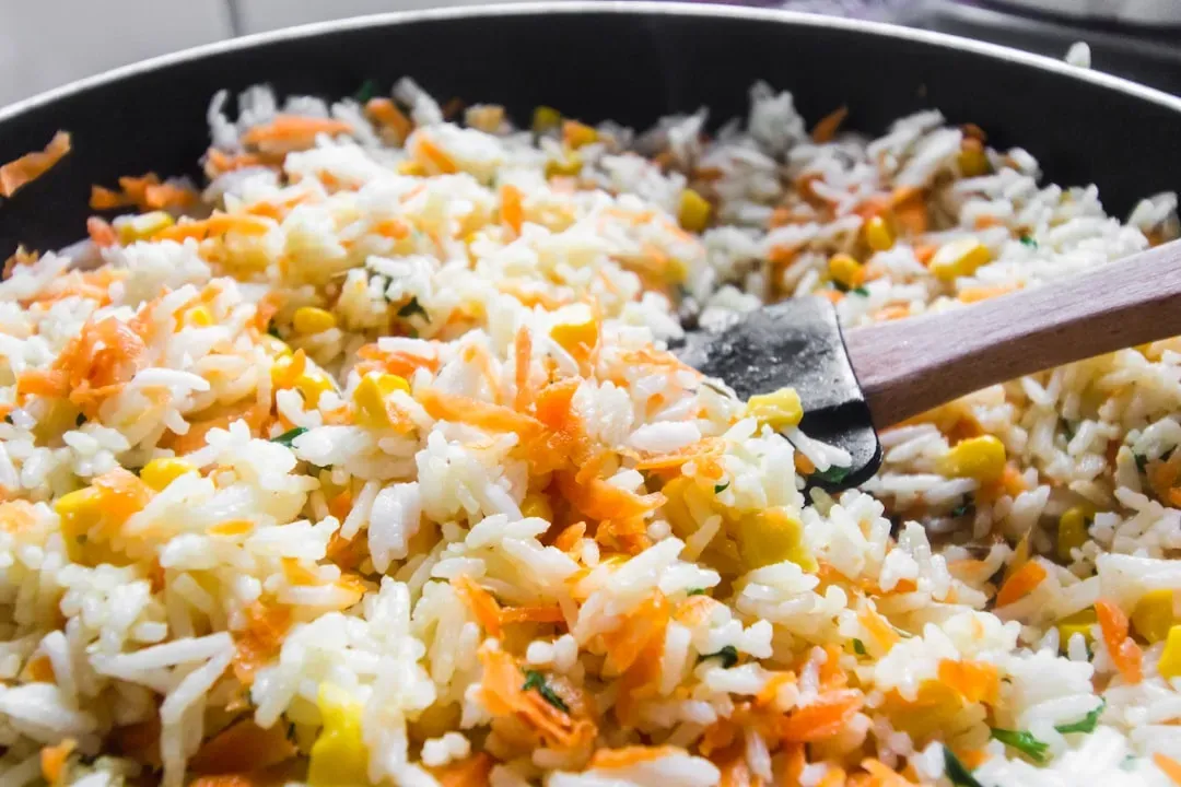 1. Rice: The "Fried Rice Syndrome" Nobody Talks About Enough (Image Credits: Unsplash)