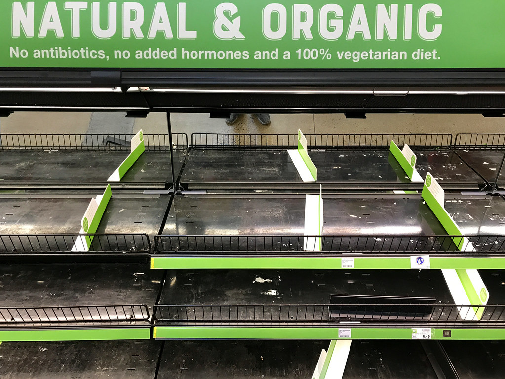 Retail Shelves Are Shrinking for Plant-Based Options (image credits: flickr)