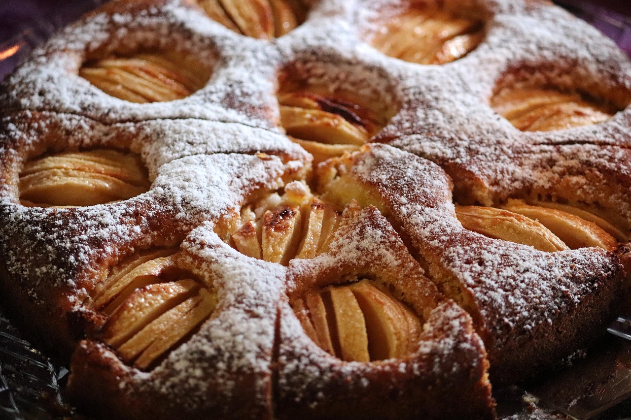 German Apfelkuchen: Oma's Apple Cake Legacy (image credits: pixabay)