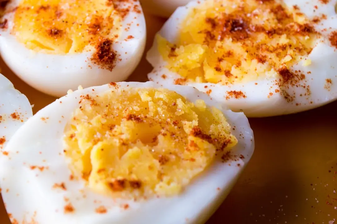 6. Deviled Eggs with a Mid-Century Twist: The Appetizer That Outlasted Everything (Image Credits: Unsplash)