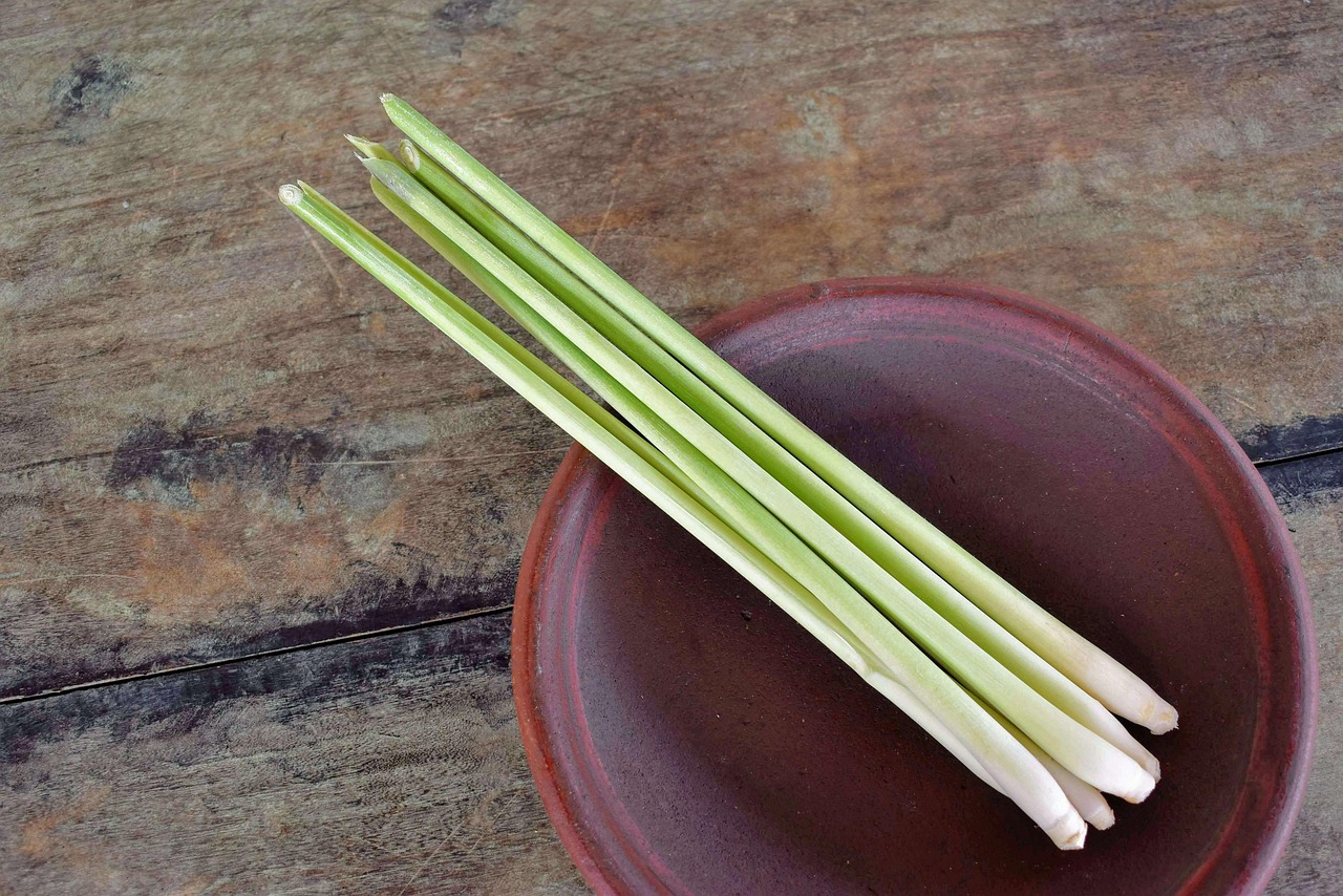 Nutritional Benefits of Lemongrass (image credits: pixabay)