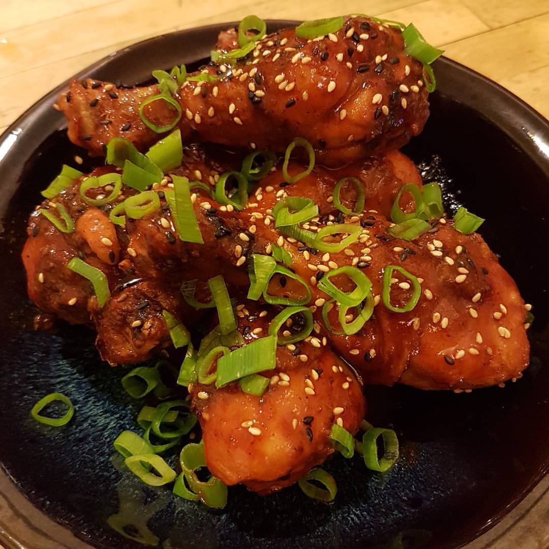 Honey Baked Chicken That Tastes Like a Million Bucks (image credits: wikimedia)