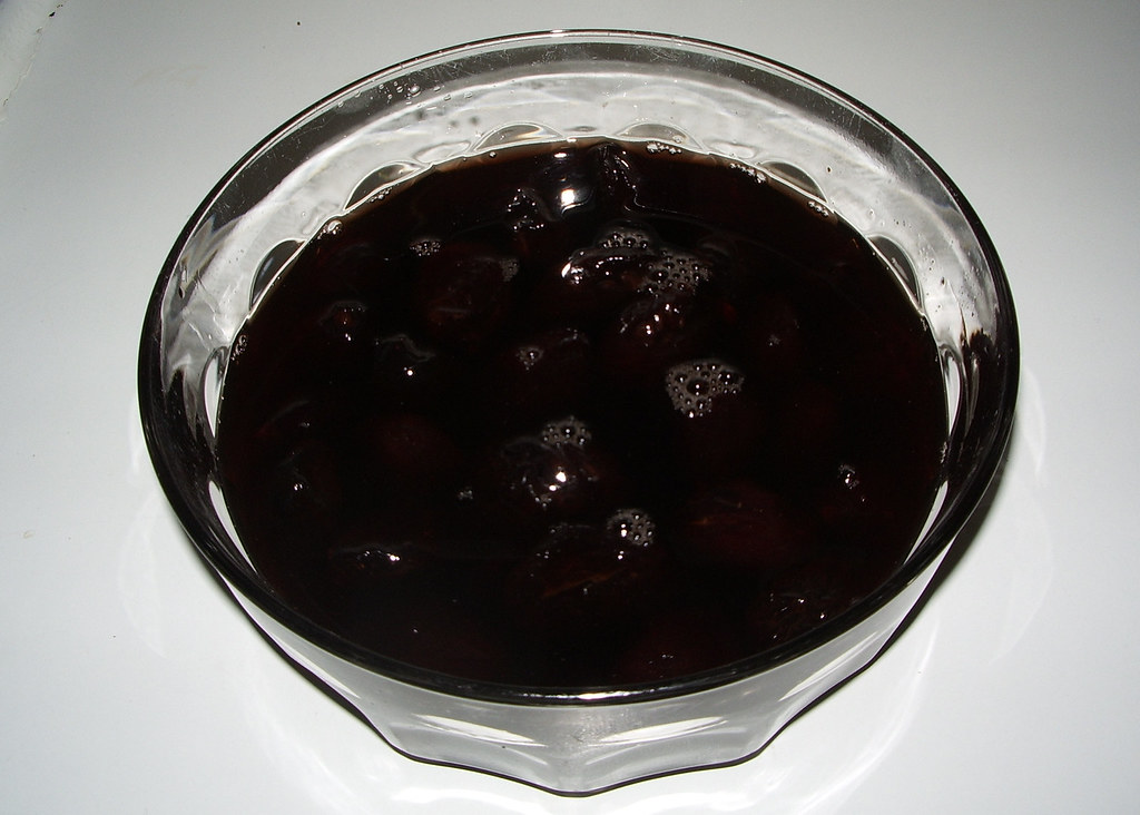 How Many Prunes Should You Eat? (image credits: flickr)