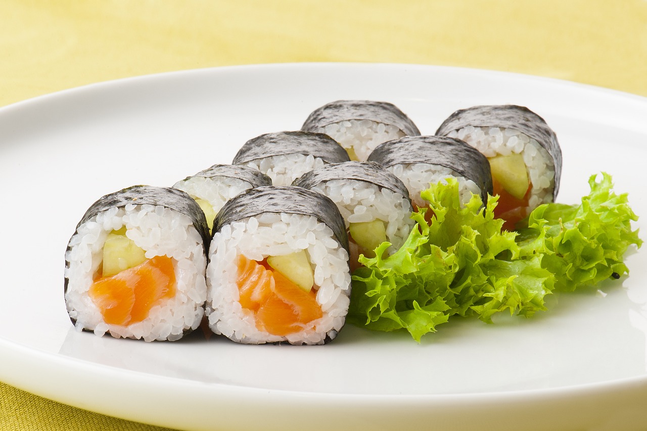 Sushi: A Culinary Art Form (image credits: pixabay)