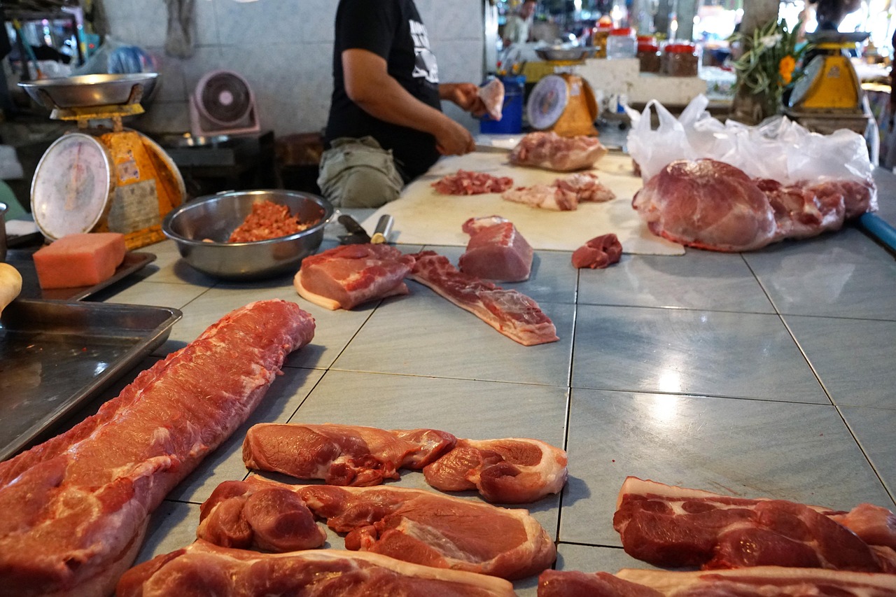 Supporting Local Butchers and Fishmongers (image credits: pixabay)