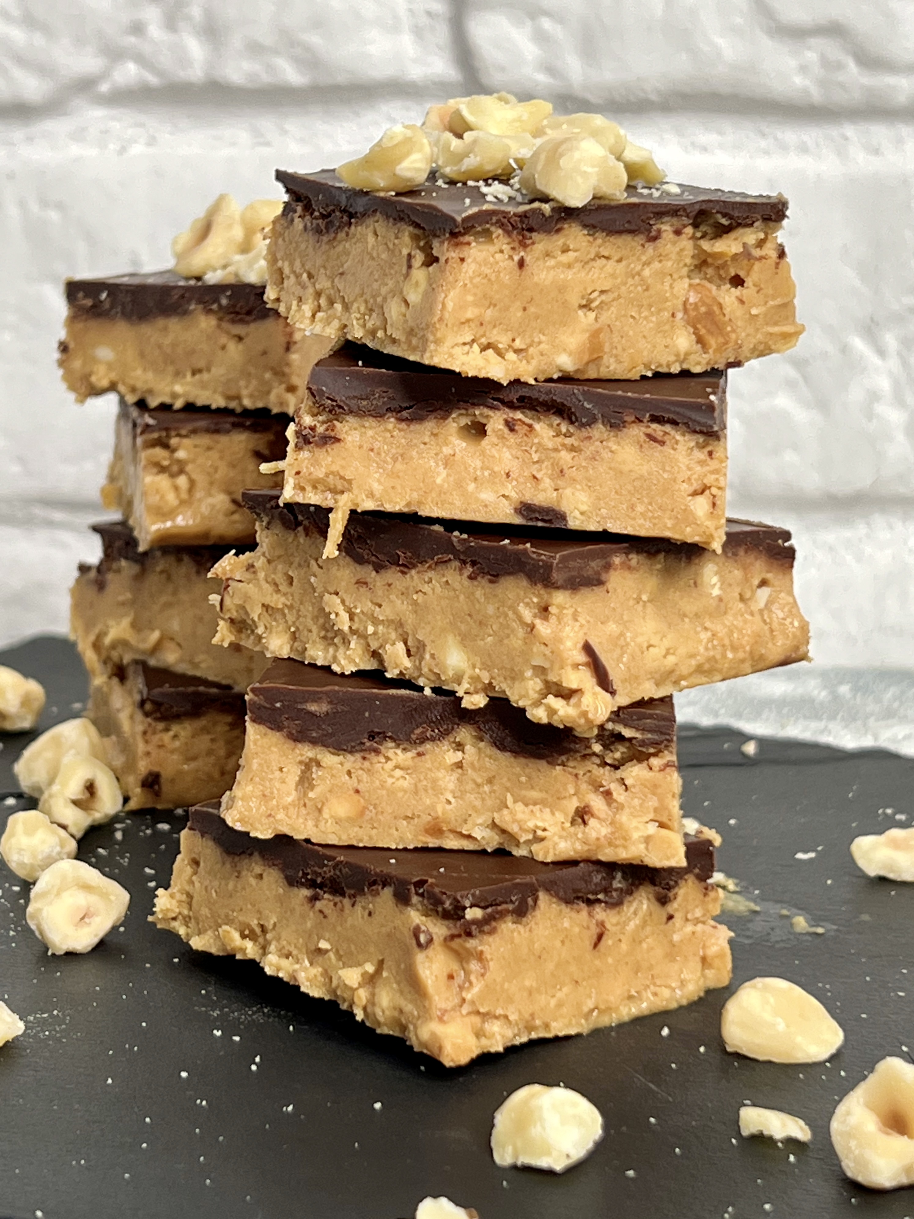 Peanut Butter Oat Bars: Filling and Simple (image credits: wikimedia)