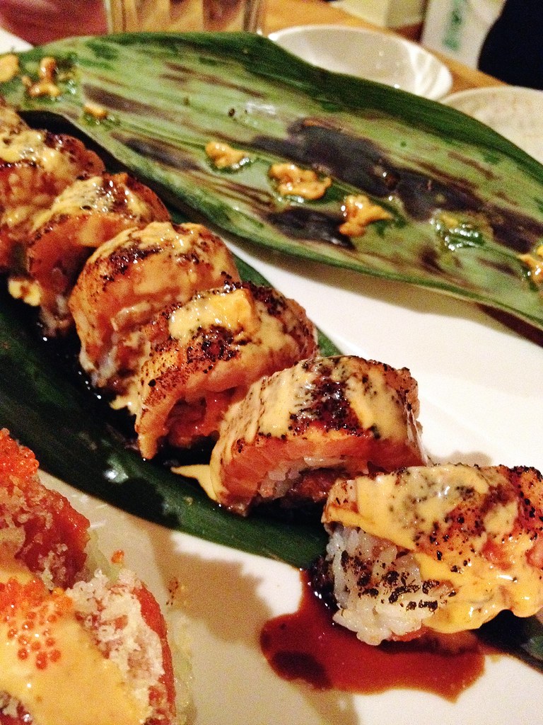 Sushi Pizza: Too Much of a Good Thing? (image credits: flickr)