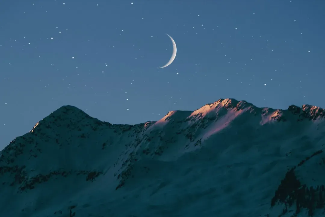 Why the Moon Sign Matters More Than You Think (Image Credits: Unsplash)