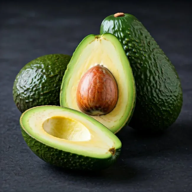 5. Avocado: Technically a Fruit, Almost No Sugar (Image Credits: Pexels)