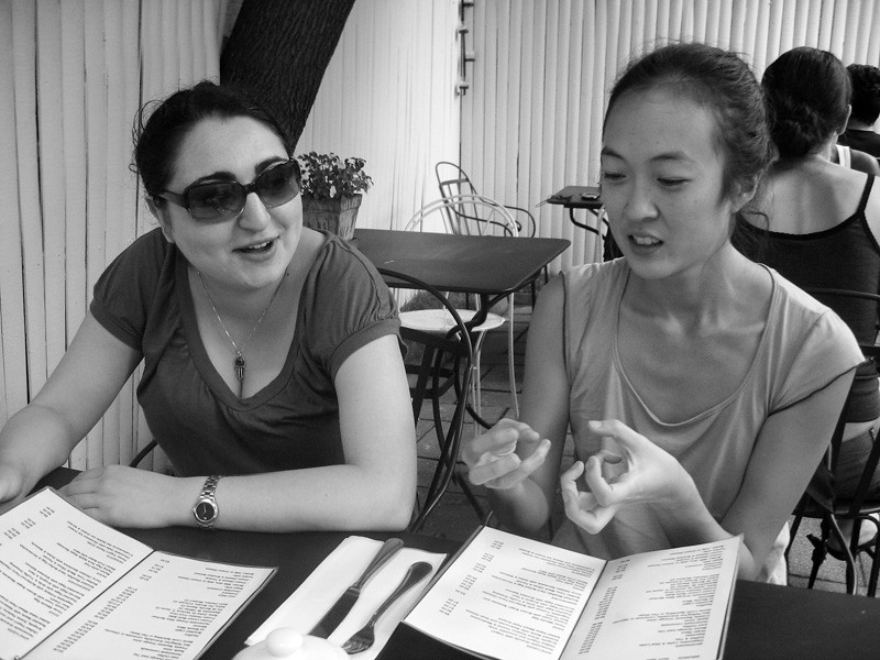 Descriptive Language Creates Irresistible Cravings (Image Credits: Flickr)