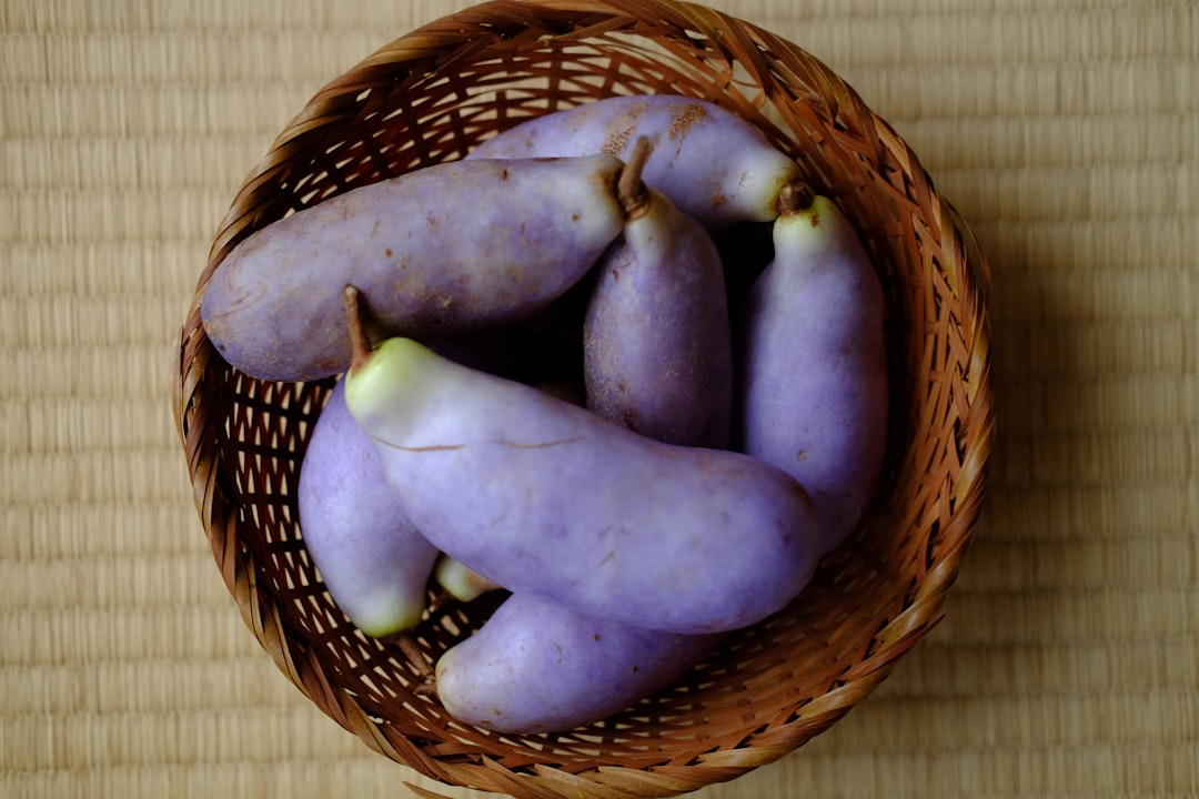 Akebi - The Purple Pod with Pearls (image credits: unsplash)