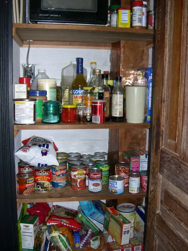 The Pantry Staples Worth Keeping on Hand (Runder, Flickr, CC BY 2.0)