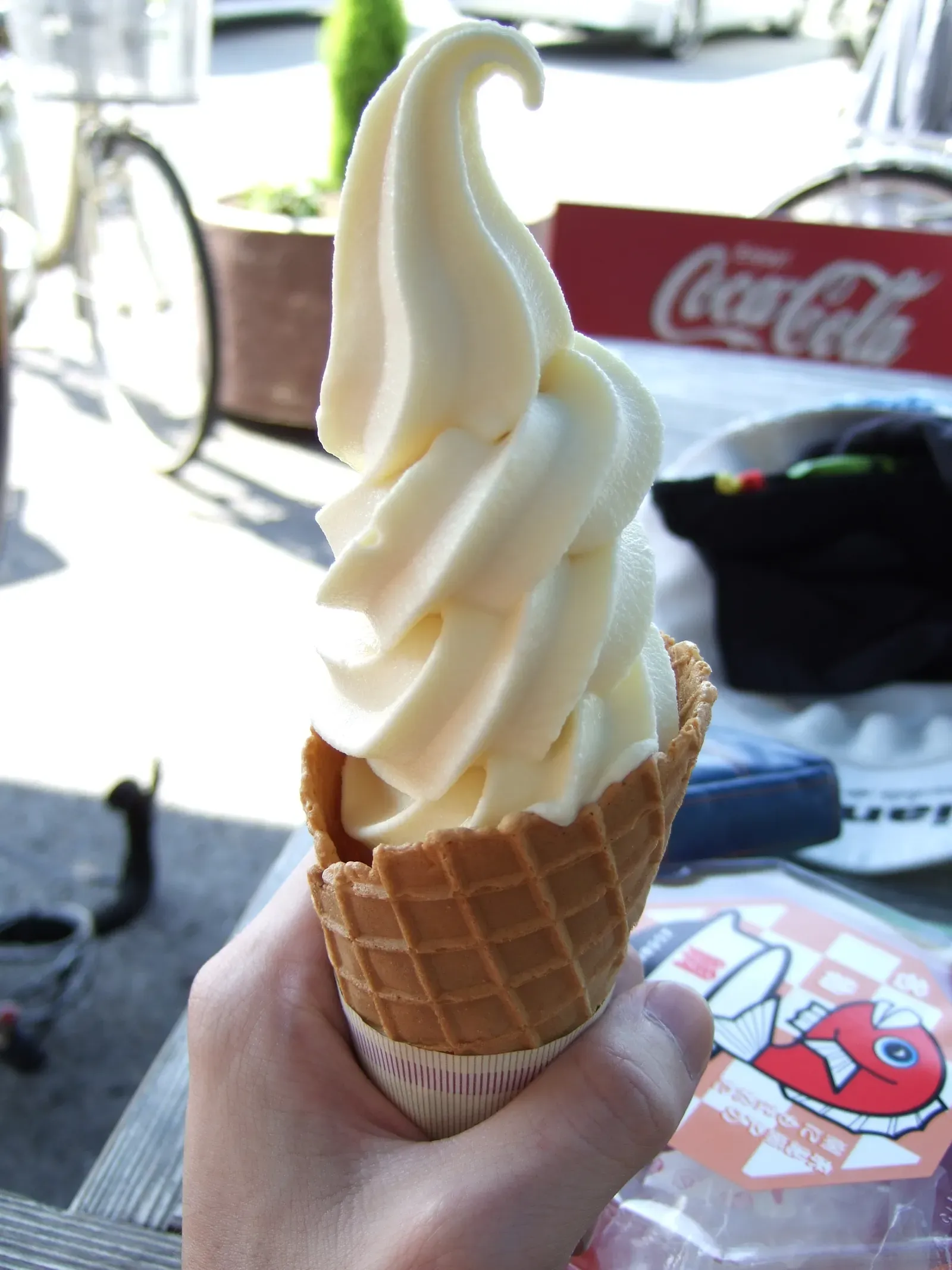 Soft Serve Ice Cream Cones (Image Credits: Wikimedia)