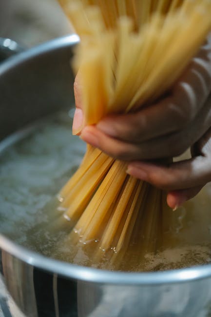 Understanding the Magic of Pasta Water (image credits: pexels)