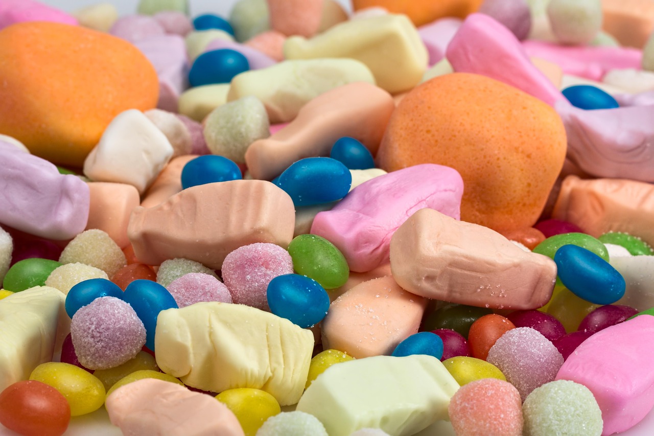 Sugary Breakfast Cereals and Granola Bars (image credits: pixabay)