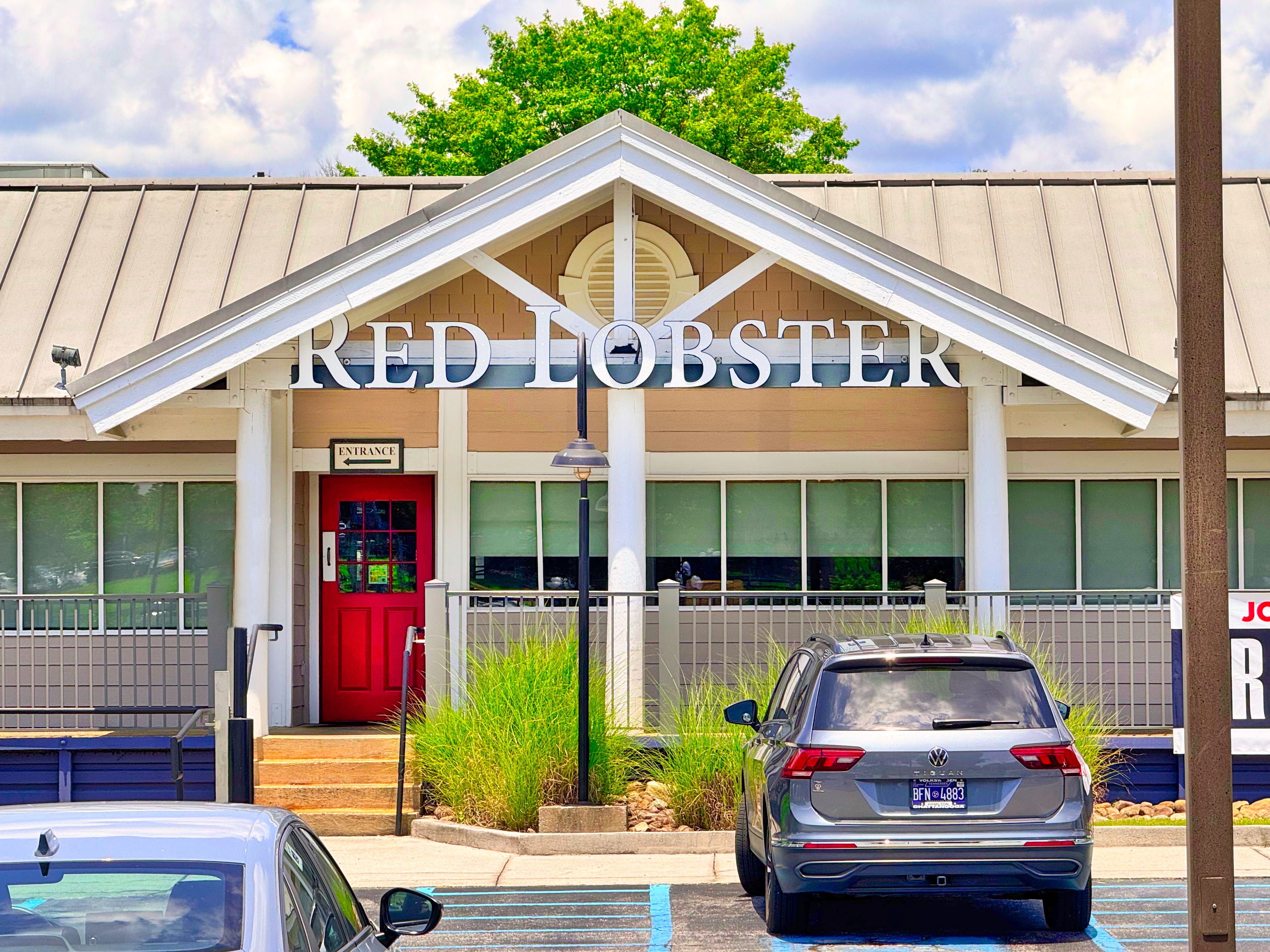 The Red Lobster Catastrophe (Image Credits: Wikimedia)