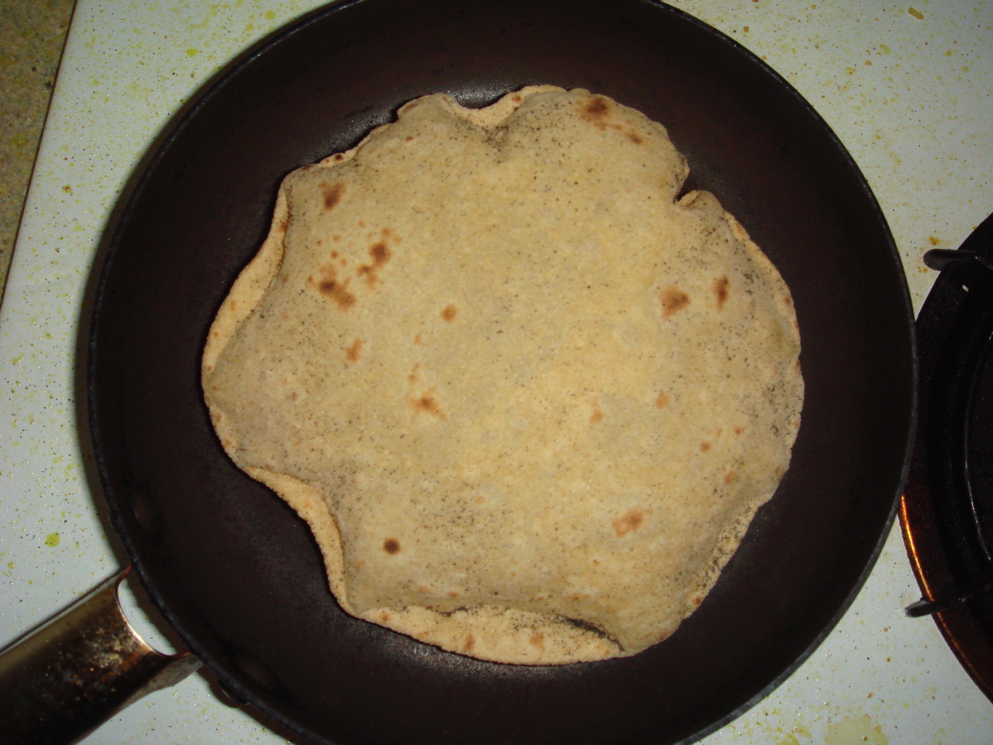 Indian Roti: The Daily Bread of Millions (image credits: wikimedia)