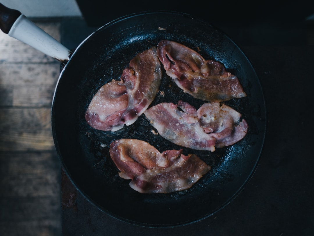 Using Cooking Sprays (image credits: unsplash)