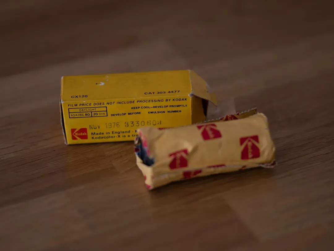 Staple #5: Crackers and Cookies - The "Family Size" That Isn't (Image Credits: Unsplash)