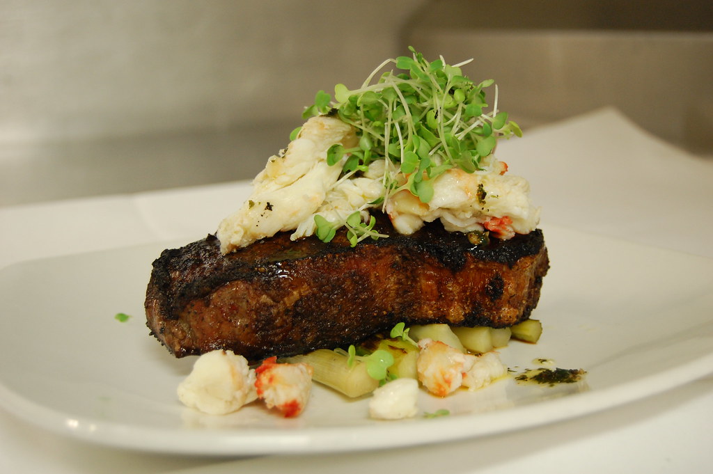 Steak Oscar: The Original Surf and Turf (image credits: flickr)
