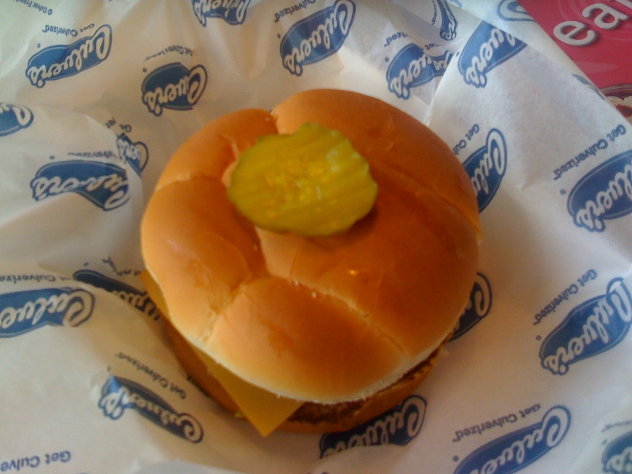 Solly's Grille in Milwaukee, Wisconsin (image credits: wikimedia)