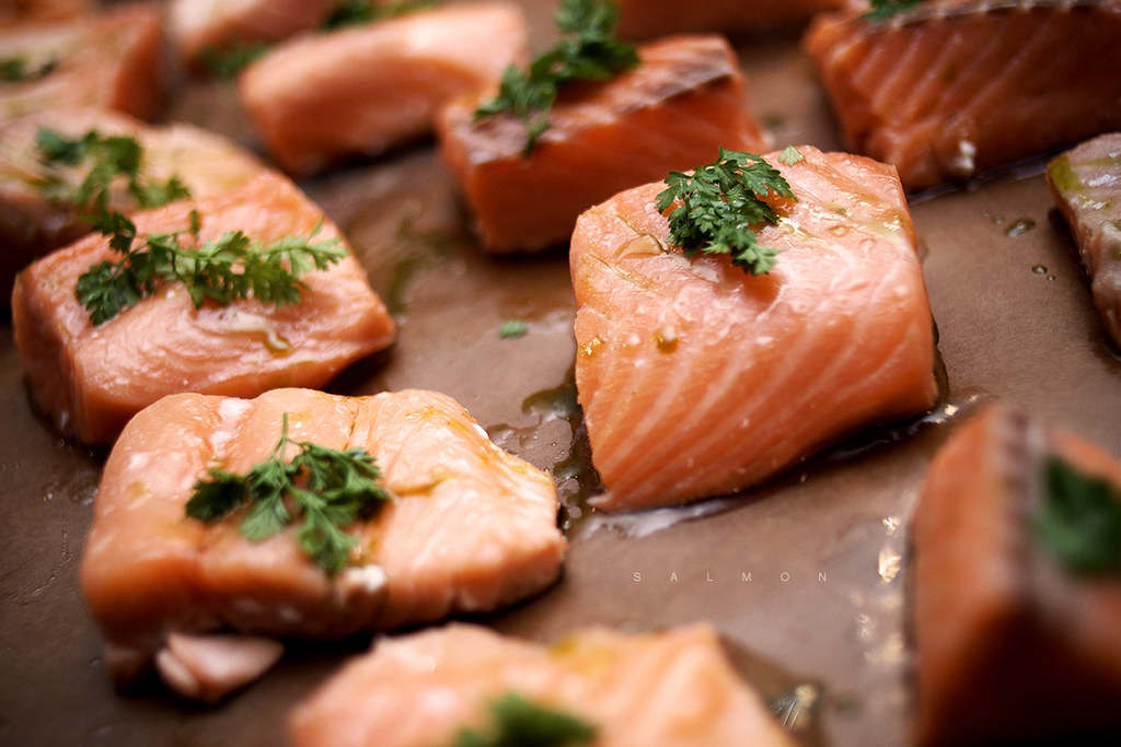Salmon: The Omega-3 Weight Loss Weapon (image credits: flickr)