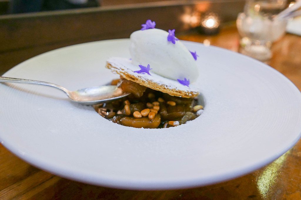 Heavier Plates and Cutlery Make Food Taste Better (Image Credits: Flickr)