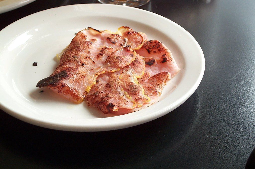 Real Canadian Bacon (Image Credits: Flickr)