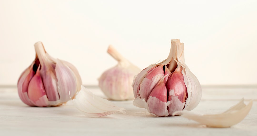 Peeling Garlic the Hard Way (image credits: unsplash)