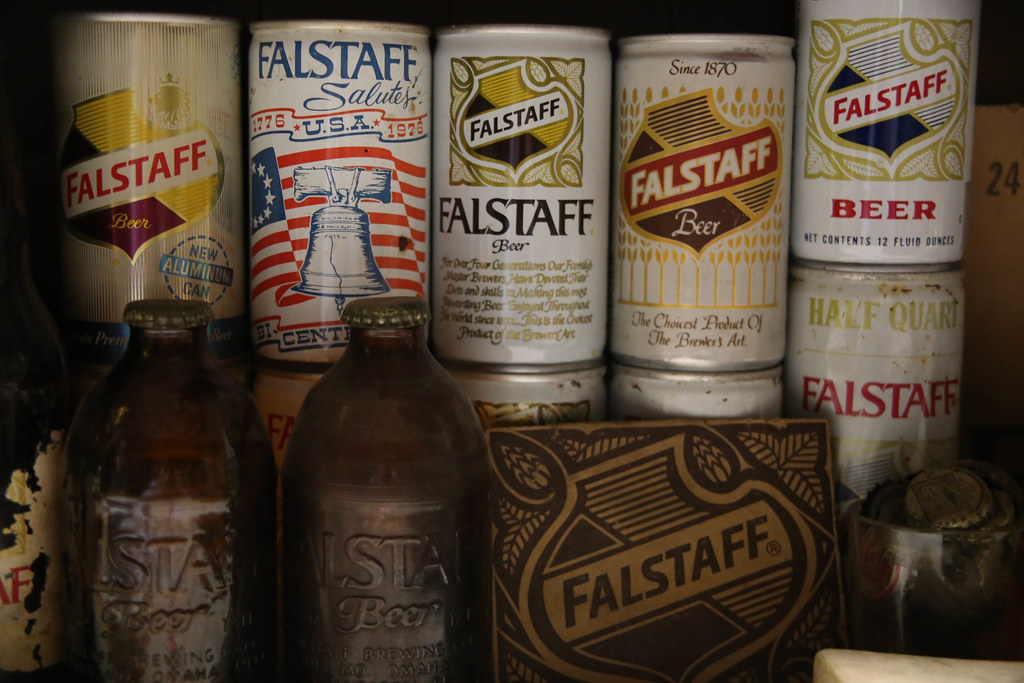 Falstaff - The National Giant That Couldn't Keep Up (image credits: flickr)