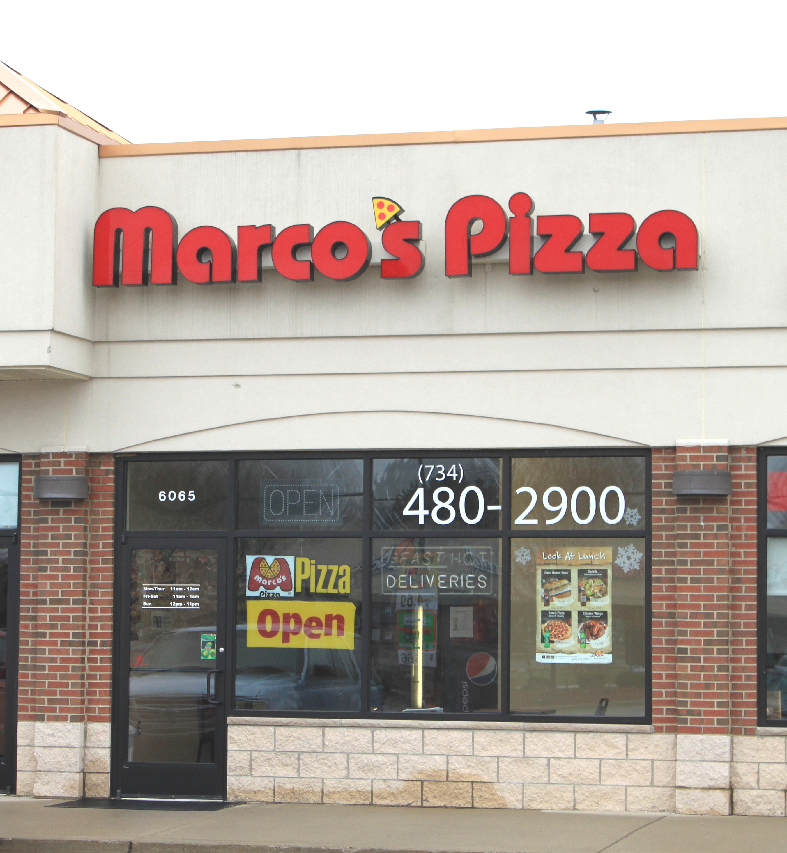 Marco's Pizza - The Rising Star (image credits: By Dwight Burdette, CC BY 3.0, https://commons.wikimedia.org/w/index.php?curid=14989753)