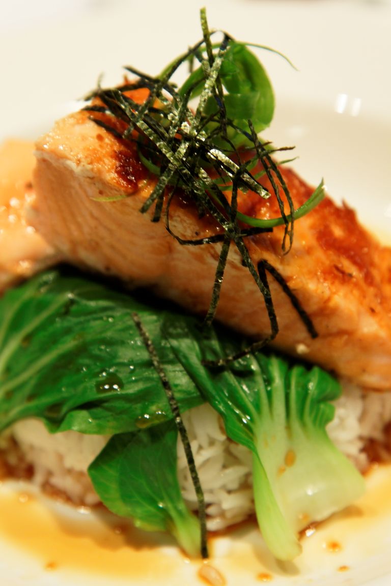 Teriyaki Salmon Paradise With Asian-Inspired Vegetables (image credits: 20100130-45-Teriyaki salmon at Wagamama in Christchurch, CC BY-SA 2.0, https://commons.wikimedia.org/w/index.php?curid=20140519)