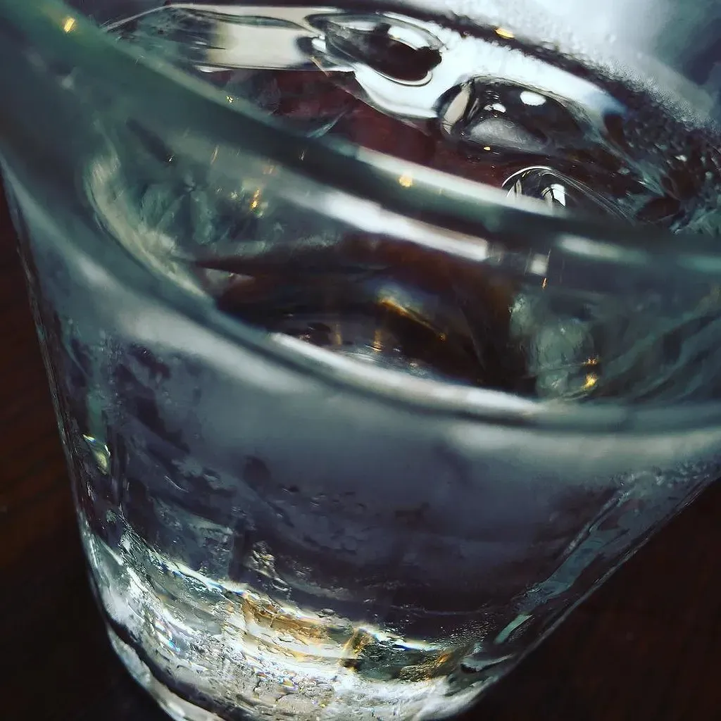 6. Water Reveals How a Restaurant Handles the Details (masayukig, Flickr, CC BY 2.0)