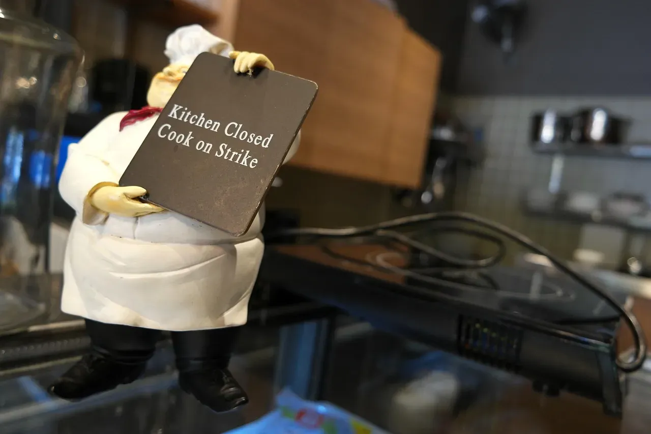 The Restaurants I Loved Kept Closing (Image Credits: Pixabay)