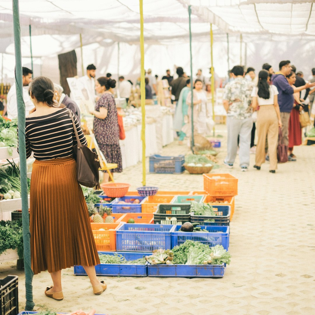 Talk to the Growers Like They're Old Friends (image credits: unsplash)