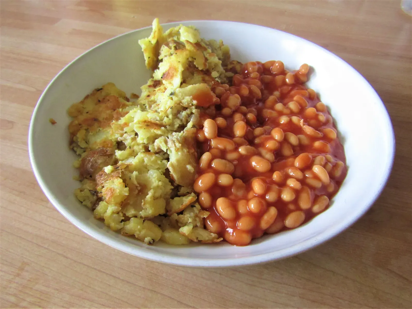 7. Bubble and Squeak (Image Credits: Wikimedia)