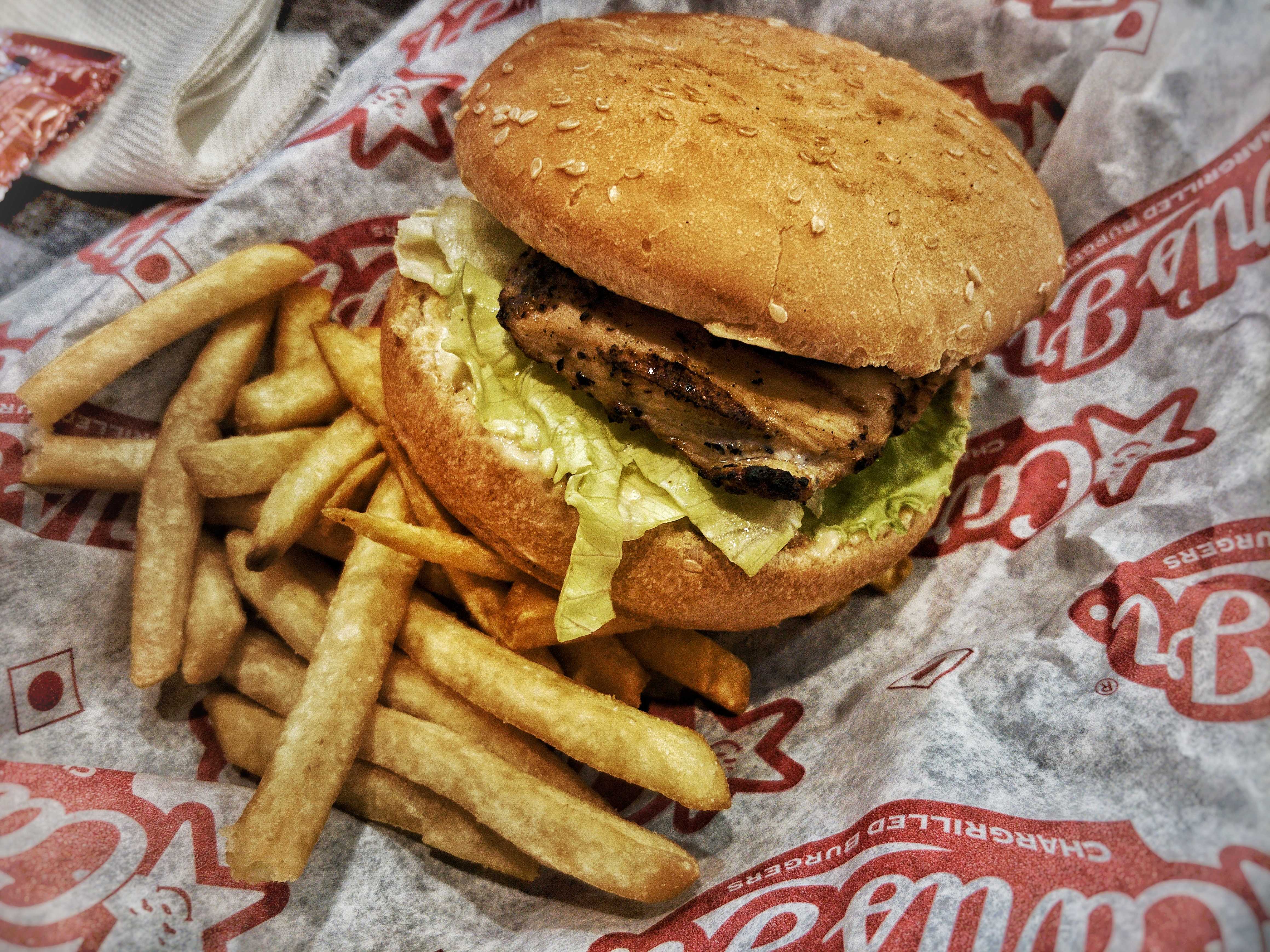 The Habit Burger Grill: Chargrilled Perfection (image credits: wikimedia)